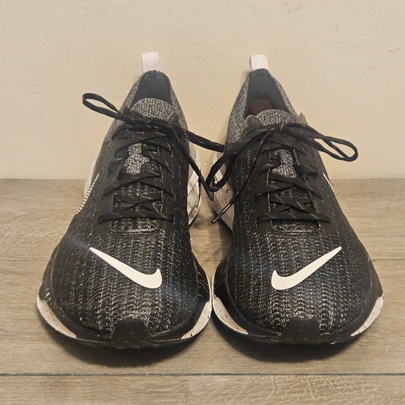 Nike ZoomX Invincible Run 3 Mens Running Shoes Black White DR2615-002 Size 11.5 main image 4